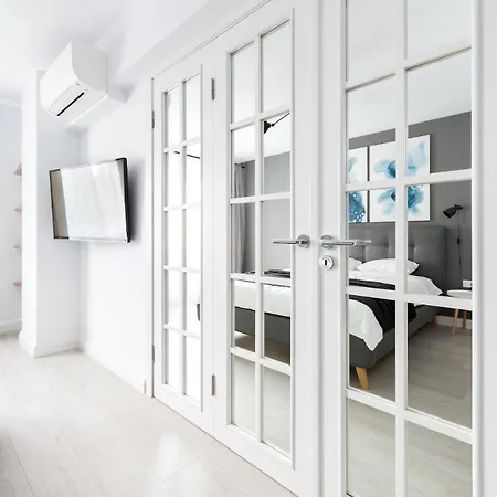 Charming Downtown With Park View * Βουκουρέστι