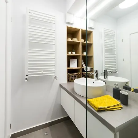 Charming Downtown With Park View Apartamento *