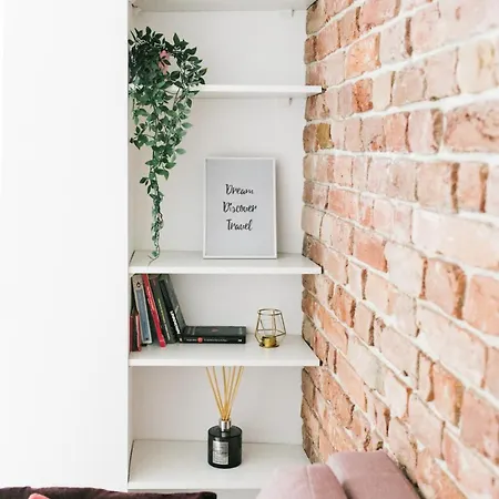 Διαμέρισμα Charming Downtown With Park View *