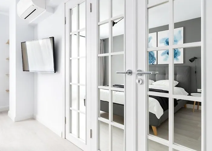 Charming Downtown With Park View * Βουκουρέστι