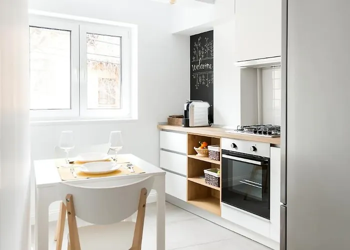 Apartman Charming Downtown With Park View